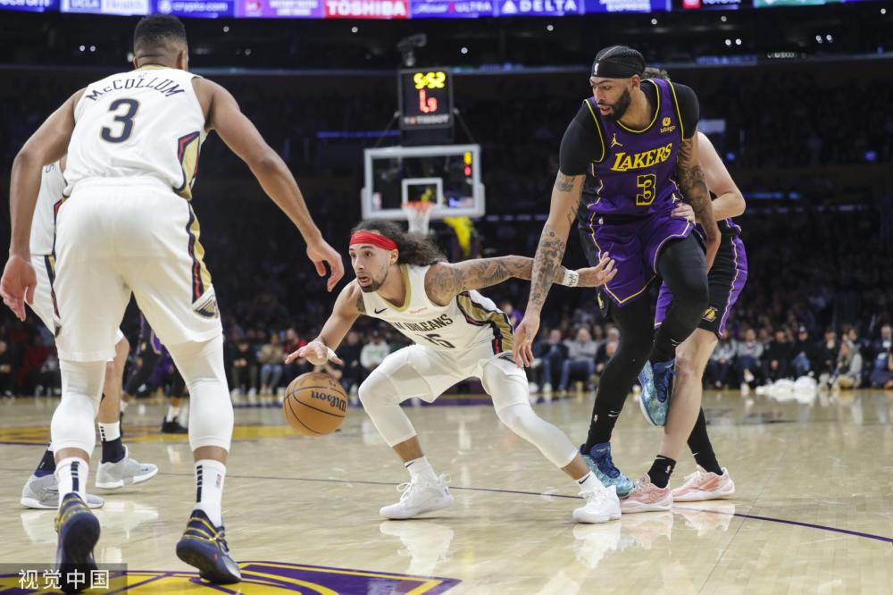 间压力下的 间压力下的